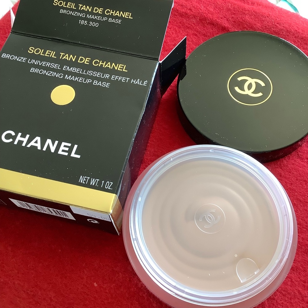 NIB Chanel Soleil Tan de Chanel, bronzing makeup base, unopened.